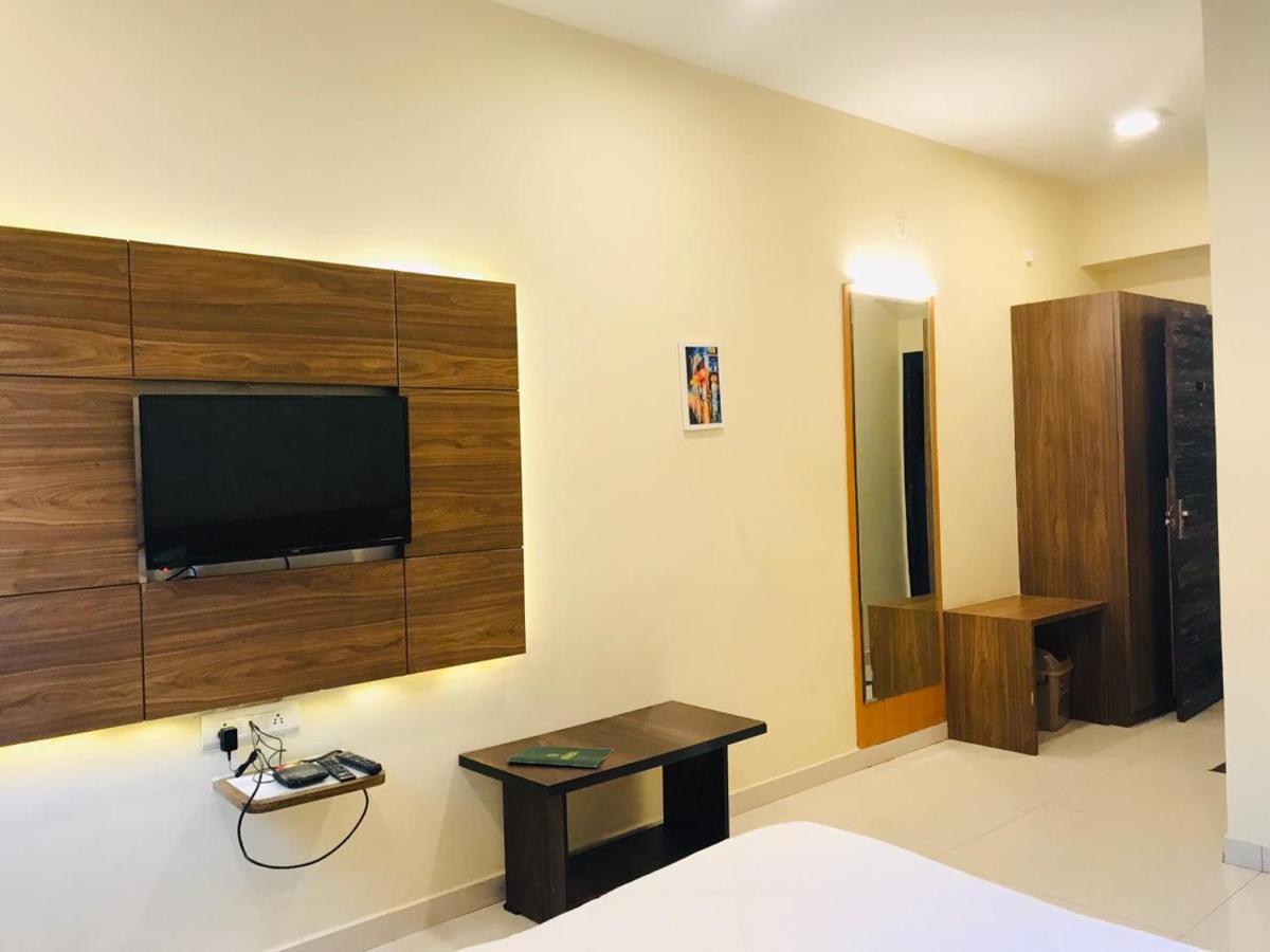 Hotel Golden - I Raipur  Luaran gambar